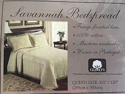 Lamont Home Savannah Queen Bedspread, White  D1086K