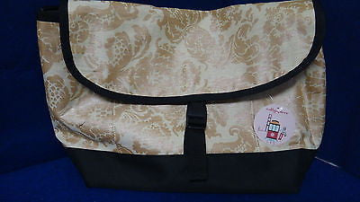 Sally Spicer Baby Messenger Bag, Dauphine    D866E