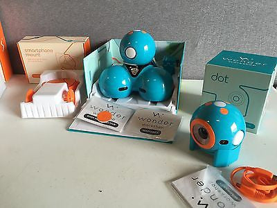 Wonder Workshop Dash & Dot Robot Wonder Pack  I928ZRT