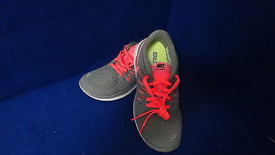 Nike Womens Free 5.0 Grey Pink Running Sneaker Athletic    D7282O