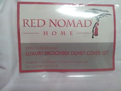 Red Nomad Luxury Duvet & Sham Set, 3 Piece, Full/Queen, White J10912A