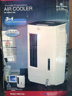 Honeywell CSO71AE 15 Pt. Indoor Portable Evaporative Air Cooler - White I91URA